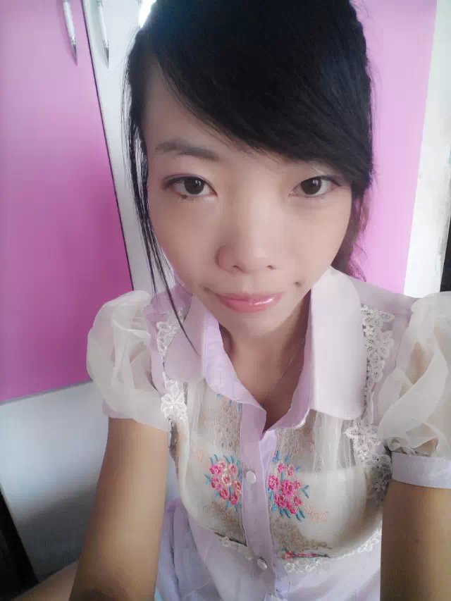 邱显群