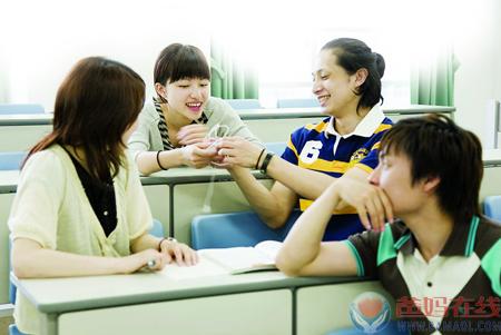 现在怎么样与大学生孩子相处 2015311151330106.jpg